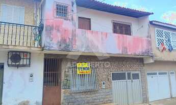 Imagem: CASA COM GARAGEM EM 2 PAVIMENTOS, RUA PARAGUAI