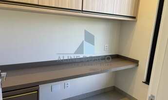 Imagem 2: Casa de Alto Padrão com 3 Suítes e Jacuzzi no Village Damha III