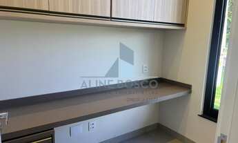 Imagem 4: Casa de Alto Padrão com 3 Suítes e Jacuzzi no Village Damha III