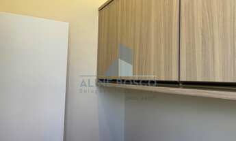 Imagem 6: Casa de Alto Padrão com 3 Suítes e Jacuzzi no Village Damha III