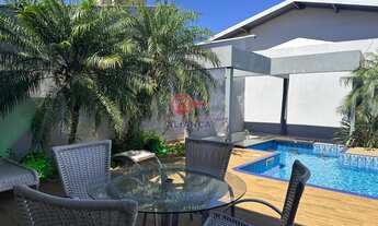 Imagem 5: Casa para Locação com piscina e 04 quartos no Centro