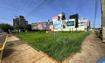 Imagem: Terreno à venda localizado em frente a