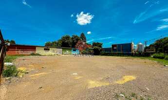 Imagem 7: TERRENO LOCALIZADO DE FRENTE PARA A AVENIDA CIRNE LIMA