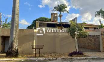 Imagem 2: Lindo Sobrado no Setor Bueno contendo 04 quartos sendo 02 suítes