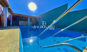 Imagem 2: Casa em Itapeva MG com 3 quartos piscina banheira closet 300m²