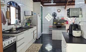 Imagem 5: Chácara em Extrema MG à venda 10.000 m piscina pomar