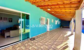 Imagem 3: Casa em Itapeva MG com 3 quartos piscina banheira closet 300m²