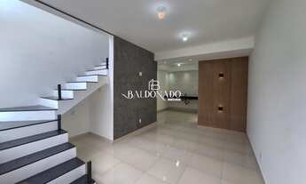 Imagem: CASA SOBRADO EM EXTREMA MG VENDA 70M R 380MIL