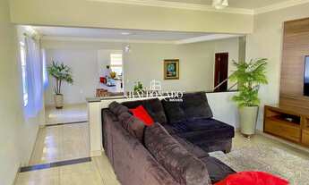 Imagem 4: Casa em Extrema - MG à venda 227,38m² de construção, 3 dorm