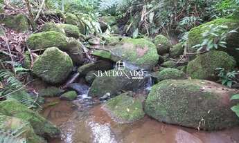 Imagem 2: CHÁCARA EM EXTREMA - MG À VENDA 5.000 m com piscina e lago