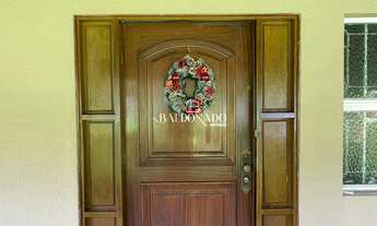 Imagem 6: Chácara em Extrema MG com piscina em um terreno de 3.288m com 340m de construção