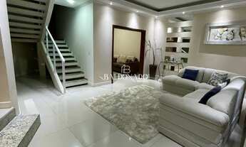 Imagem 5: Casa à venda em Extrema com 3 dormitórios, closet. piscina, área gourmet proximo ao centro