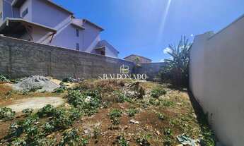 Imagem 5: Terreno em Extrema a venda com 300m sendo 12 de frente por 25 Multifamiliar