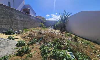 Imagem 4: Terreno em Extrema a venda com 300m sendo 12 de frente por 25 Multifamiliar