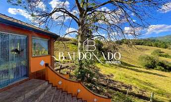 Imagem 2: Chácara em Extrema MG com 29.200m com 3 dormitórios área gourmet com vista paras montanha