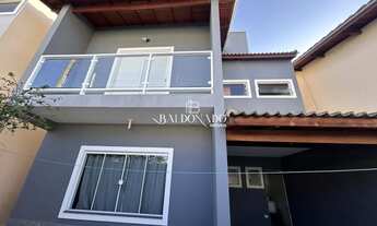 Imagem 2: Casa em Extrema para venda com 3 dormitórios próximos ao centro