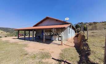 Imagem 4: CHACARA EM EXTREMA MG COM 2.000 M HA 11KM DO CENTRO 3 QUARTOS SUÍTE