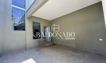 Imagem 6: Casa com 3 dormitórios em Extrema para alugar, sobrado com 2 vagas de garagem