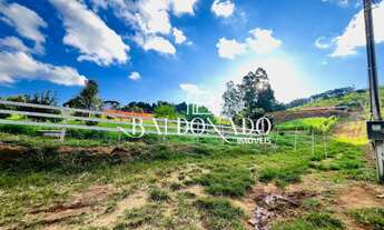 Imagem 3: Sítio em Itapeva MG 22.000 m com Escritura Área gourmet Pomar