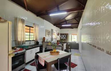 Imagem 7: Chácara à Venda em Toledo MG 2.000 m Água de mina 2 quartos