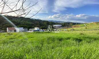 Imagem: Terreno comercial em Extrema MG à venda
