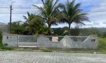 Imagem: CASA À VENDA NO CENTRO DE PENHA SC