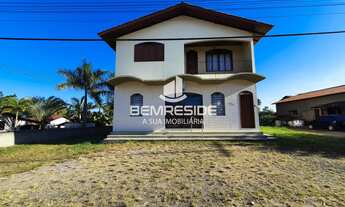 Imagem: Casa e sala comercial com uma excelente