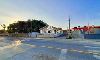 Imagem 2: Casa com amplo espaço de frente para à rodovia em Balneário Camacho