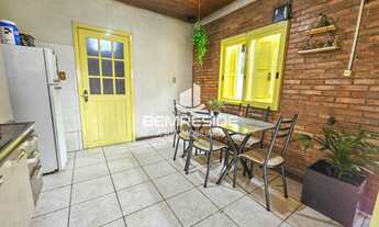 Imagem 4: Casa com amplo terreno na Vila Prinstrop