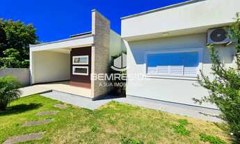 Imagem 4: Casa com amplo terreno no centro da cidade