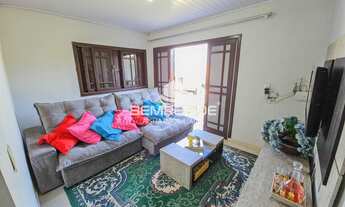 Imagem 3: Casa de alvenaria com piscina e edícula no bairro Morro da Cruz