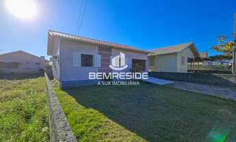 Imagem 4: Casa com terreno escriturado à poucos metros do mar no Balneário Campo Bom