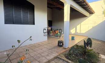 Imagem: CASA BAIRRO SANTA LUZIA