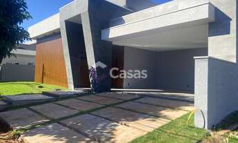 Imagem: Casa de Alto Padrão à venda em Condomínio