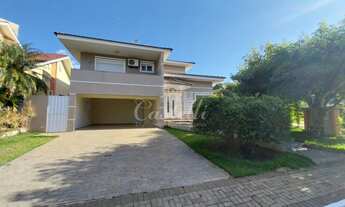 Imagem: Casa com 4 dormitórios à venda,330.00