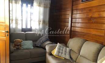 Imagem 3: Linda casa no estilo colonial, em madeira Angelim