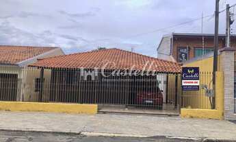 Imagem 2: Linda casa no estilo colonial, em madeira Angelim