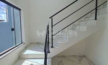 Imagem 6: Sobrado para venda, no Bairro Uvaranas, PONTA GROSSA - PR