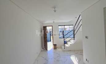 Imagem 4: Sobrado para venda, no Bairro Uvaranas, PONTA GROSSA - PR