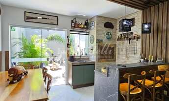 Imagem 5: Sobrado à venda, no Bairro Uvaranas, em PONTA GROSSA - PR