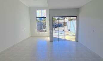 Imagem 2: Casa para à venda, no Bairro Chapada, em PONTA GROSSA - PR