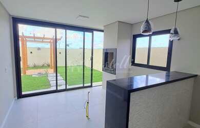 Imagem 4: Casa à venda, no Bairro Jardim Carvalho, PONTA GROSSA - PR