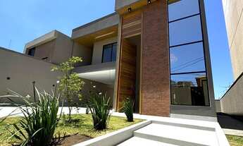 Imagem: Casa á venda no Bairro Candeias em Vitória