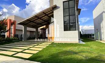 Imagem: Casa Duplex no Condomínio Parque dos Ipês