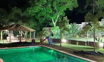 Imagem 3: Vende-se chácara ampla, com casa, piscina e área de festas em UMUARAMA - PR