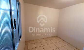 Imagem 7: CASA DE LAJE COM 3 QUARTOS E TERRENO INTEIRO, APTA A FINANCIAMENTO