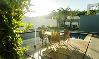 Imagem 2: CASA A VENDA NO BAIRRO JARDIM ARIZONA COM 4 QUARTOS, SENDO 3 SUÍTE