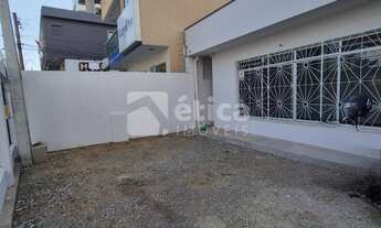 Imagem: Casa Comercial no Centro de Itajaí. Espaço