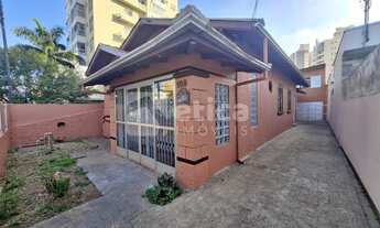 Imagem 2: Imóvel Versátil para Locação Ideal para Residência ou Comércio na Vila Operária