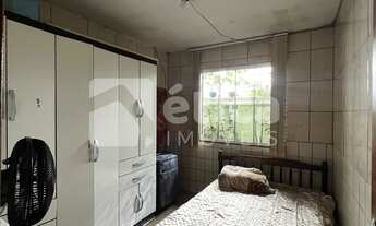 Imagem 5: Oportunidade no Bairro Fazenda Casa com Amplo Terreno e Ótima Localização